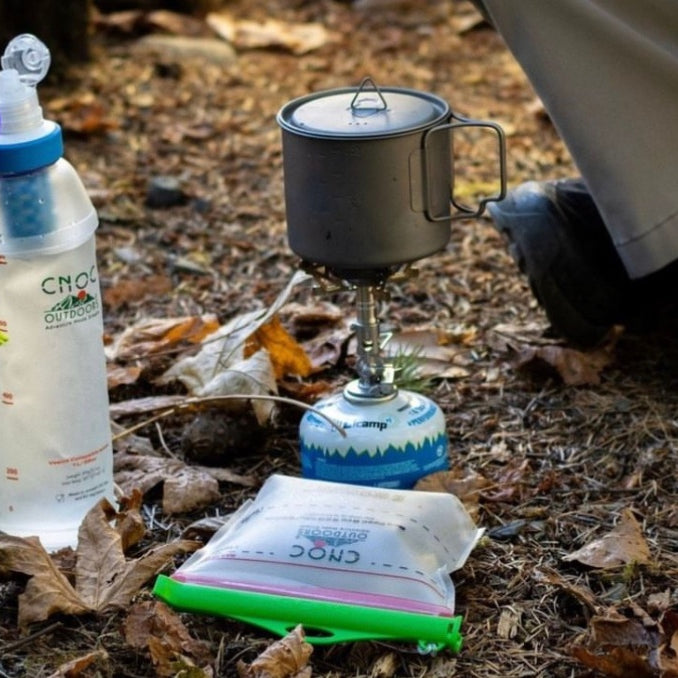 Ditch Single Use Plastics While Hiking