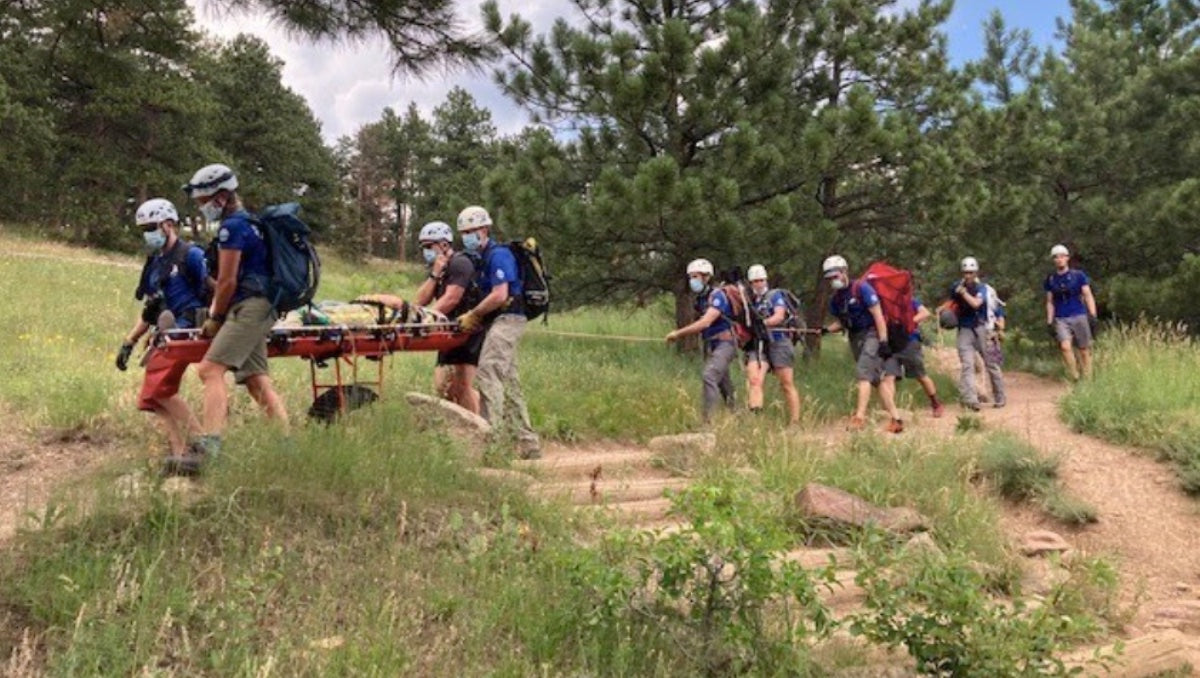 How to be a safe hiker