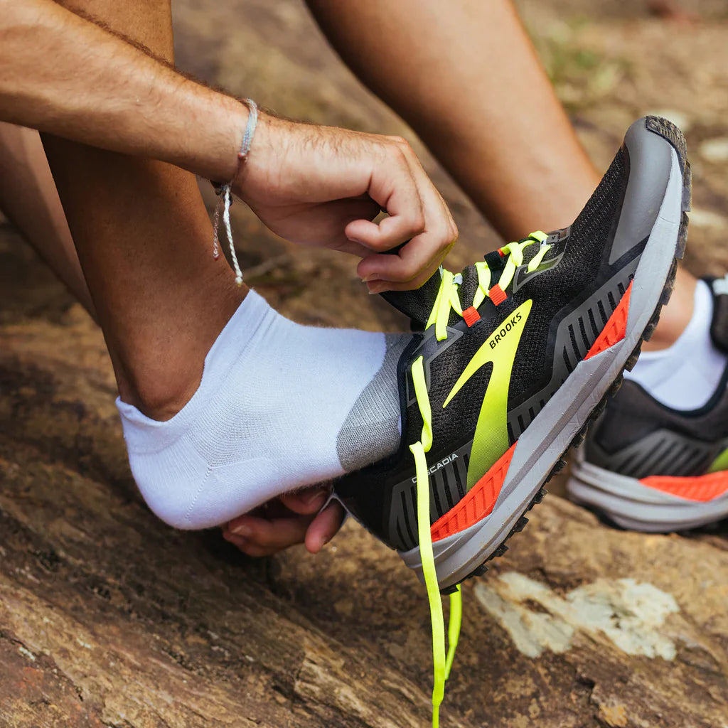 Feetures Merino 10 Max Cushion No Show Tab Ultralight Hiker